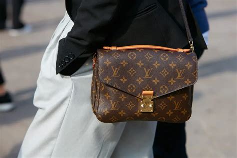 louis vuitton cross over body bag|Louis Vuitton crossbody bag men.